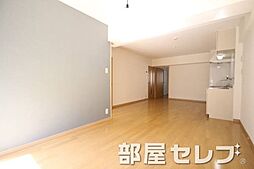 メゾンドール小島 1階2LDKのリビング/ダイニング