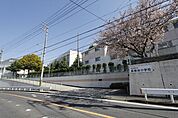 名古屋市立長根台小学校 446m