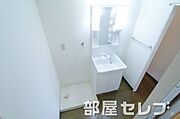 脱衣場に洗髪洗面化粧台いいですね。
