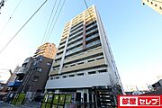オシャレな外観