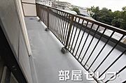 横に広いベランダです。（イメージ写真）