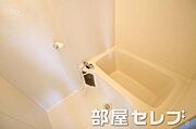 キレイなバスルームです。