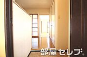 玄関口。