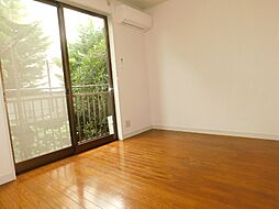 グランビュー 1階1Kのリビング/ダイニング