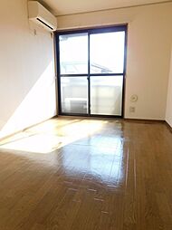 ストークヴィラＢ 2階1Kのリビング/ダイニング