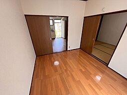 ヤングハウスＣ棟 102 1階2DKのリビング/ダイニング