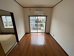 ヤングハウスＤ棟 203 2階2DKのリビング/ダイニング