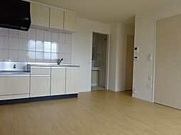 クレアーレ 203 2階1LDKのリビング/ダイニング