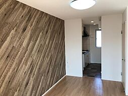 Ａｍｂｉｔｉｏｎ　I 203 2階1LDKのリビング/ダイニング