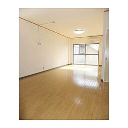 アーバンひかり 203 2階1LDKのリビング/ダイニング