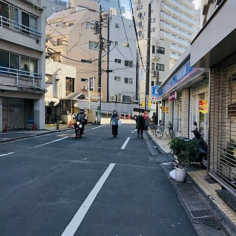周辺
