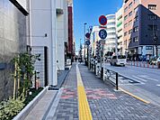 前面歩道