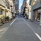 ビル前面道路