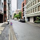 ビル前面道路