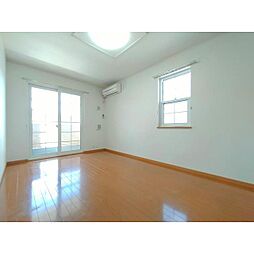 フット・パレスＣ 101 1階1LDKのリビング/ダイニング