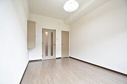 レジデンス西木 202 2階1Kのリビング/ダイニング