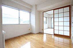 リヴラン 202 2階1DKのリビング/ダイニング