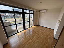 荒槙ビル 203 2階1DKのリビング/ダイニング