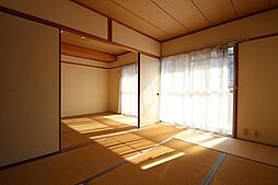 林ビル 203 2階3DKのリビング/ダイニング