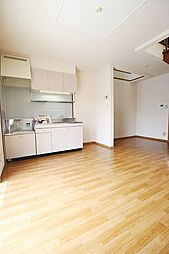 ニュークレストール光ケ丘 103 1階2LDKのリビング/ダイニング