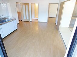 パークヒルズ6番館 401 4階3LDKのリビング/ダイニング