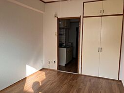 セブン田中ビル 606 6階1Kのリビング/ダイニング