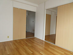 平和ビル 703 7階2DKのリビング/ダイニング