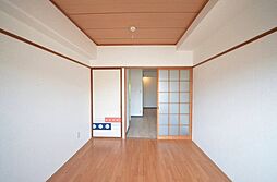 メゾン・ドウエスト 302 3階1DKのリビング/ダイニング