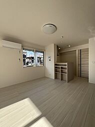 Premier矢賀 202 2階1LDKのリビング/ダイニング