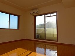 Ｇｒｅｅｎ　Ｓｔｒｅｅｔ　弐番館 203 2階1Kのリビング/ダイニング