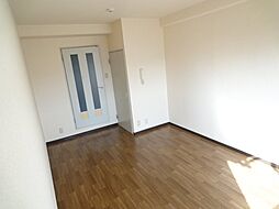 グランドール宮の町 302 3階1Kのリビング/ダイニング