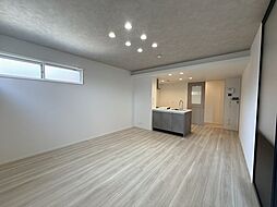 チェリーカーサ西原 303 3階2LDKのリビング/ダイニング