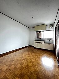 太田荘 201 2階3DKのリビング/ダイニング