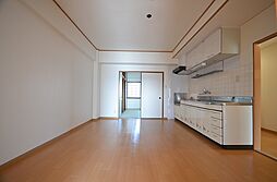 鈴峰ビル 605 6階3LDKのリビング/ダイニング