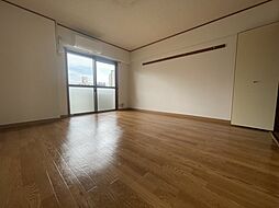 第二オーシャンハイツ 402 4階1Kのリビング/ダイニング