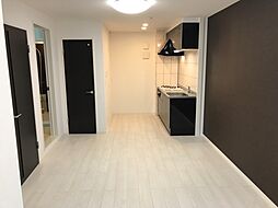 ウィステリア　ヒル 202 2階1LDKのリビング/ダイニング