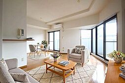 グランドメゾン戸坂中町 302 3階3LDKのリビング/ダイニング