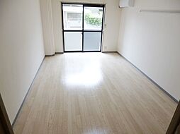 クオリテイハイムK 101 1階1Kのリビング/ダイニング