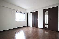 ソフィアコート光町 704 7階1DKのリビング/ダイニング