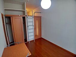 レオパレスグレイス 101 1階1Kのリビング/ダイニング