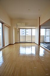 シェルクレール 201 2階2LDKのリビング/ダイニング