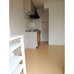 87gラ・セッテ 101 1階1LDKのリビング/ダイニング