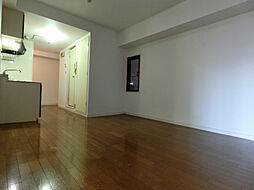 サンピア平和通り 701 7階ワンルームのリビング/ダイニング