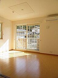 リバーサイド・ハーモニー　Ｂ 101 1階2DKのリビング/ダイニング