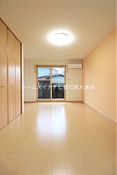 ヴィラ・サンライズ　B 1階ワンルームのリビング/ダイニング