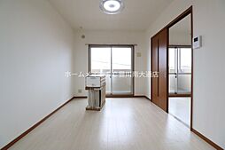 アトランティス四ツ谷 3階1LDKのリビング/ダイニング