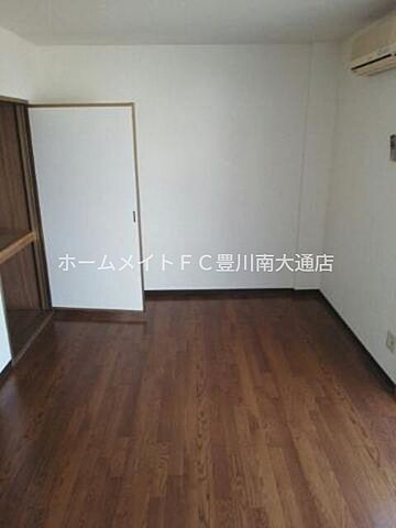 寝室