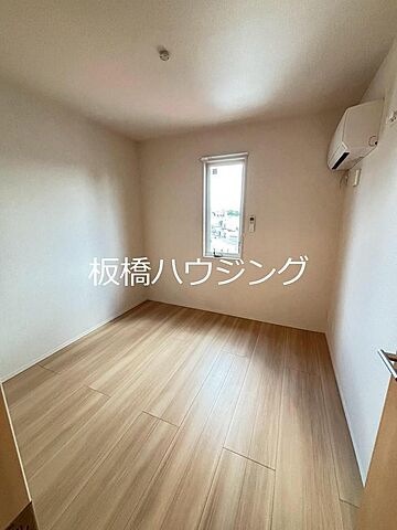 洋室