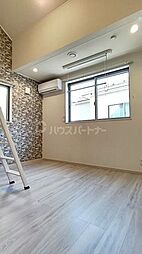 ルアナ 2階1Kのリビング/ダイニング