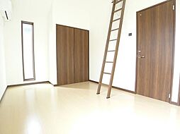 ラフィネ谷塚 2階1Kのリビング/ダイニング